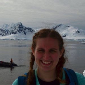 Meet your Posher, Natalie